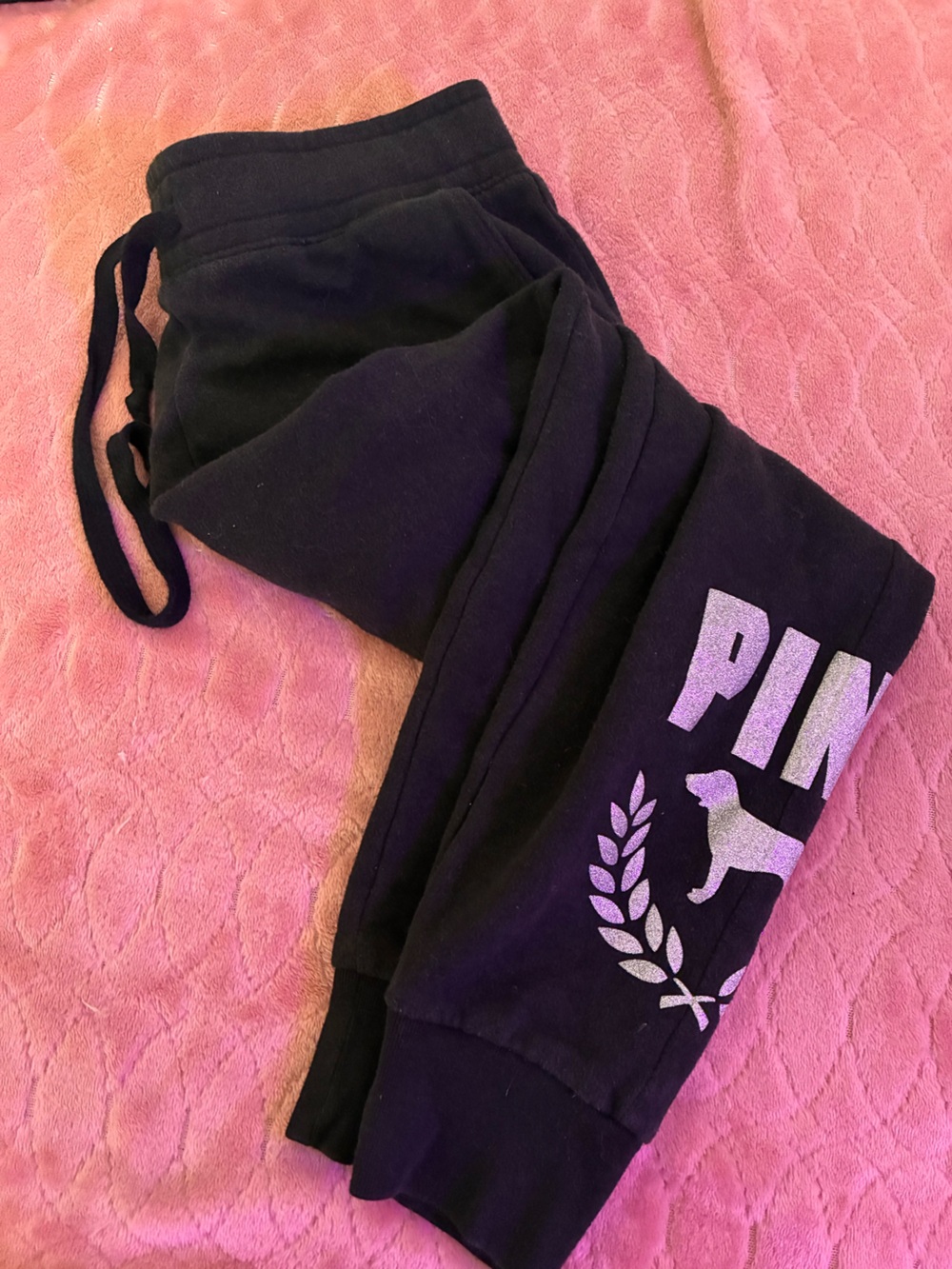 🖤 PINK VS Bling Dog Joggers